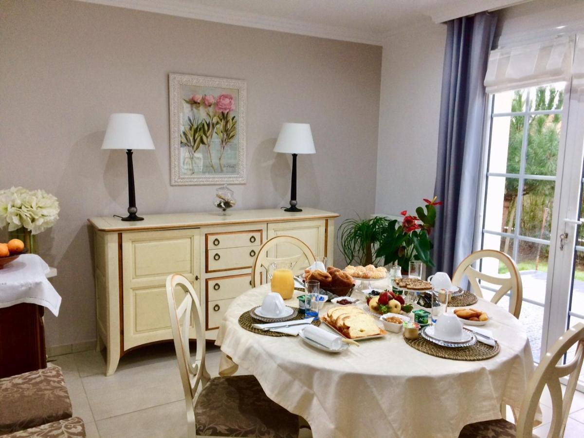 Chambres D'Hotes La Rose Des Sables Ле-Эрбье Экстерьер фото